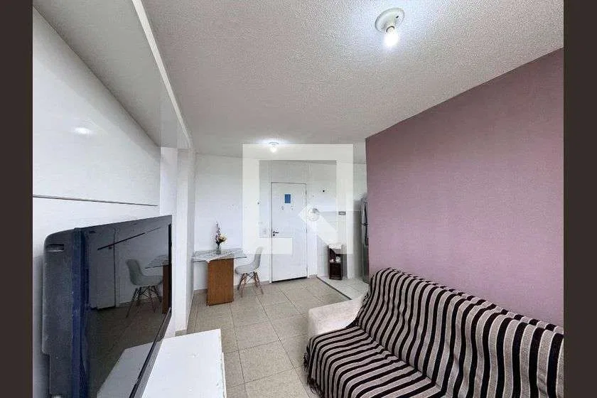 Apartamento mobiliado com 2 quartos e 1 banheiro — photo 20