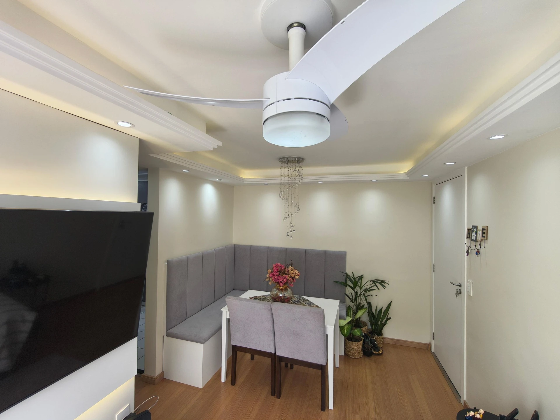 Орендна квартира з 2 спальнями та балконом — photo 22