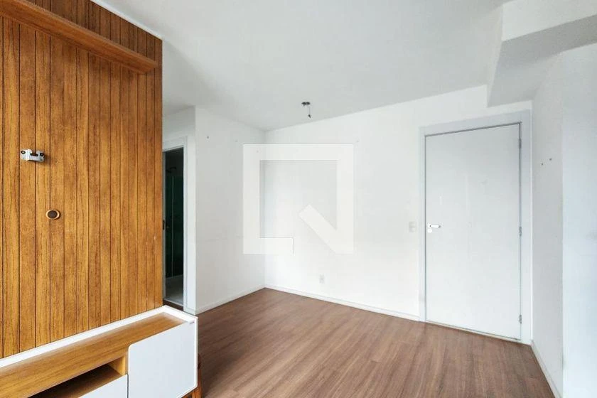 2-bedroom apartment in a building with a gym — photo 26