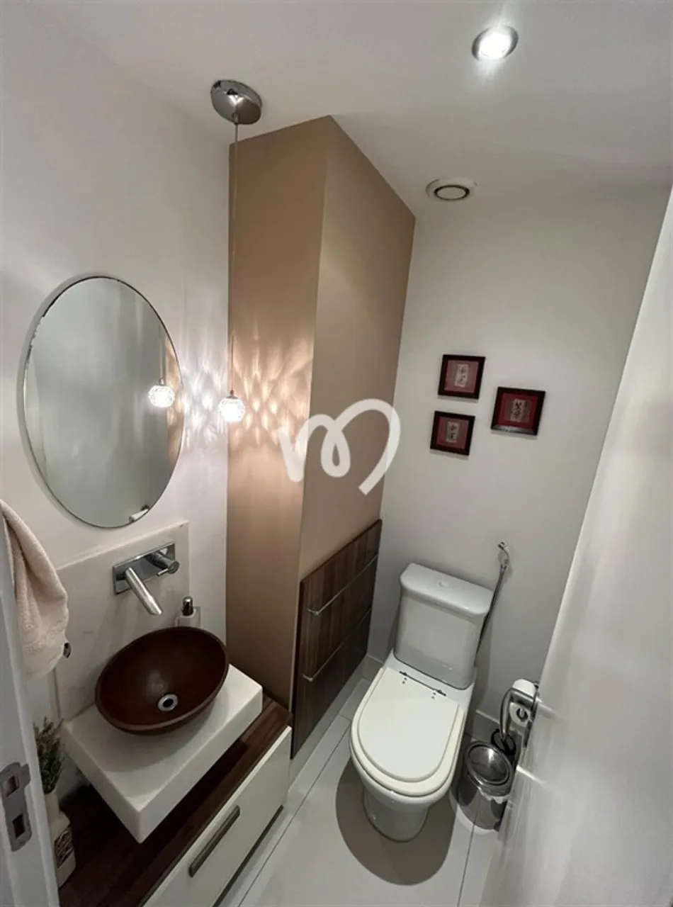 Furnished 3-bedroom apartment with 4 bathrooms and 125 m² — photo 17