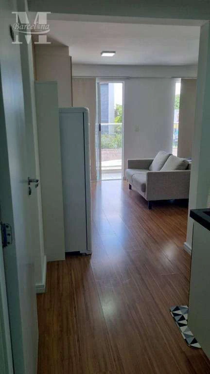 Furnished 38 m² studio with 1 bedroom and balcony