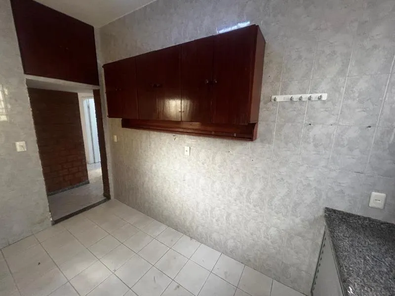 Casa com 3 dormitórios, 1 banheiro e cozinha fechada — photo 13