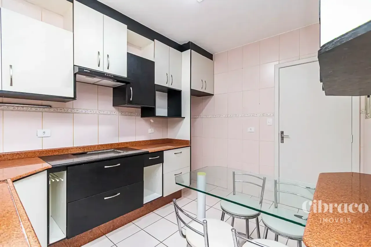 140 m² townhouse with 3 bedrooms and 3 parking spots — photo 9