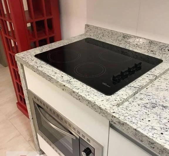 Apartamento sem mobília com sacada de 2 quartos e 101 m² — photo 5