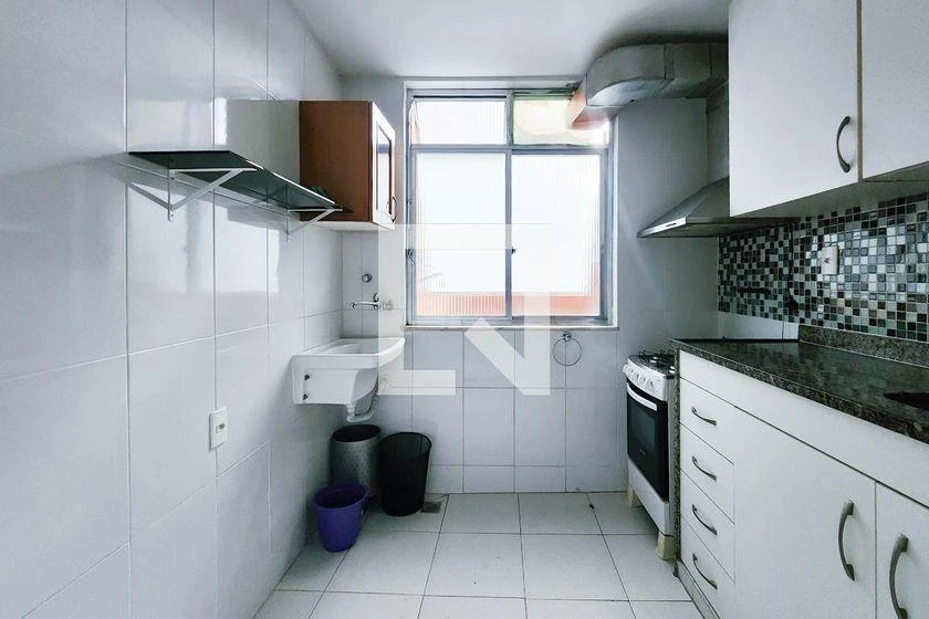 Furnished 2-bedroom apartment with 84 m² — photo 16