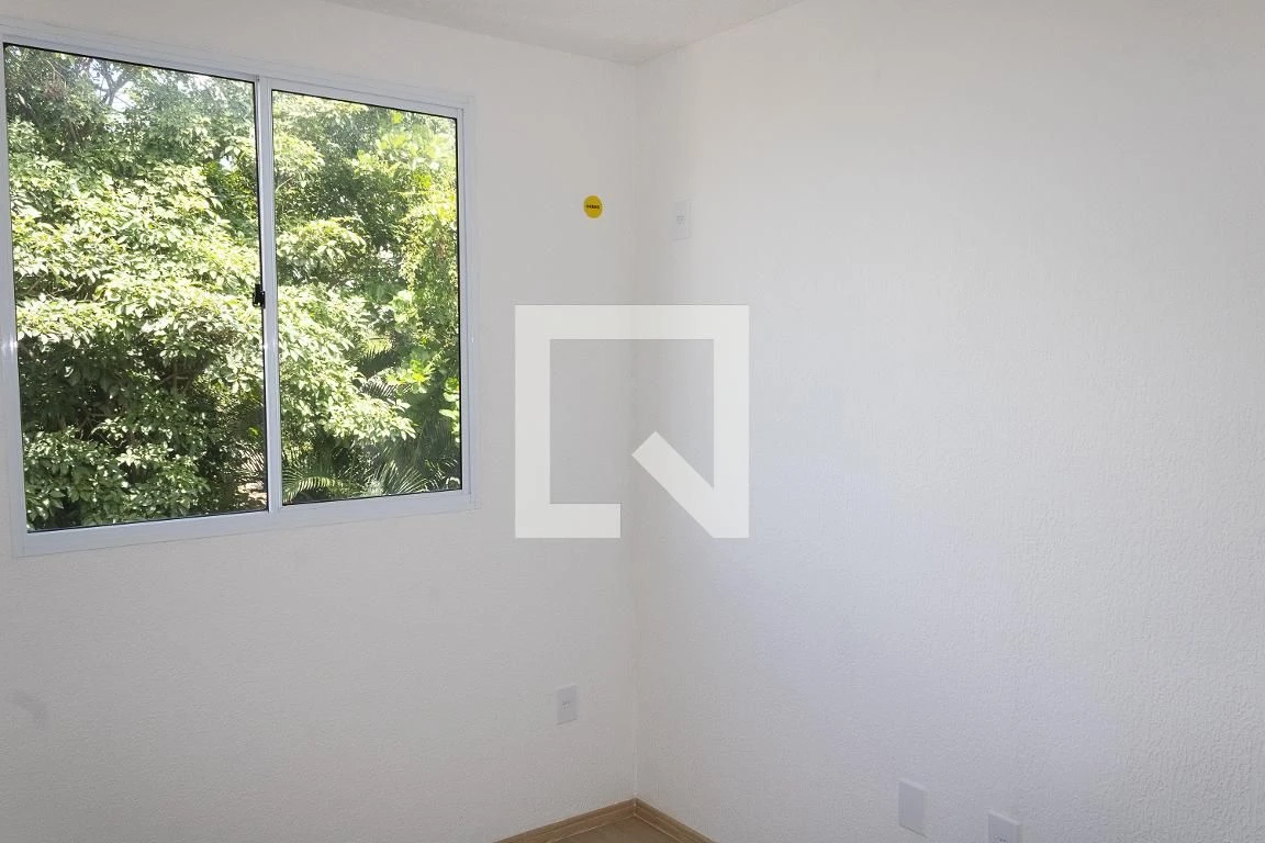 Unfurnished 2-bedroom apartment with an open-air pool — photo 32