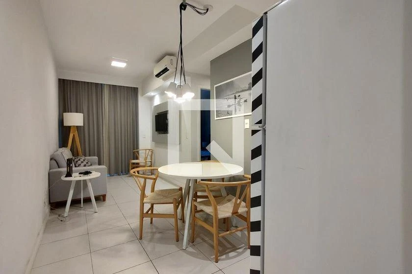 Apartamento mobiliado de 1 quarto com sacada — photo 21