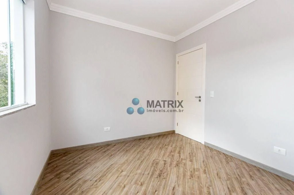3-bedroom apartment, 1 with its own bathroom, 130 m² — photo 9