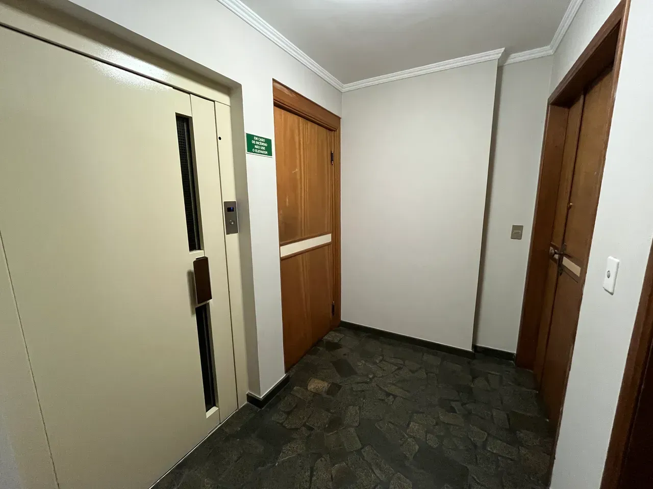 3-bedroom apartment with 3 bathrooms and 2 parking — photo 13