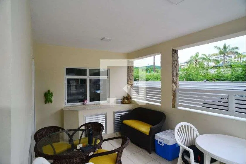 Washing machine in a 5-bedroom house, 220 m² — photo 26