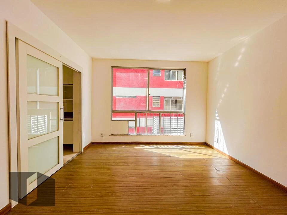 Apartment, 70 m², with wood or laminate floors — photo 15