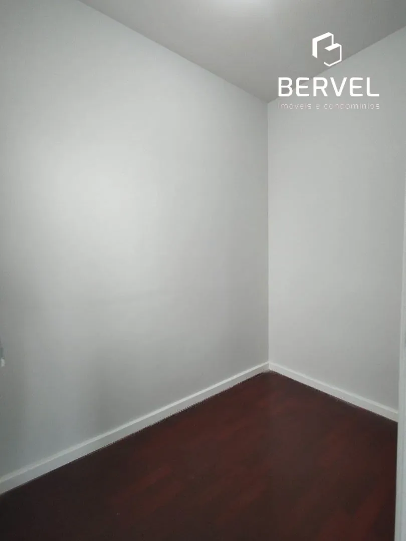 Apartamento com piso de madeira ou laminado, Rio de Janeiro — photo 10