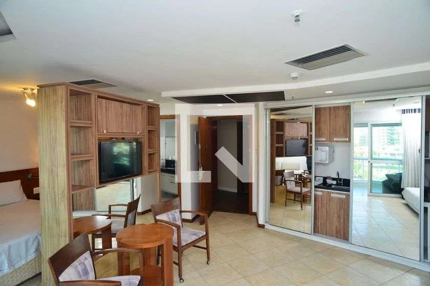 Мебльована квартира 58 м² з 1 спальнею та 1 паркомісцем — photo 20