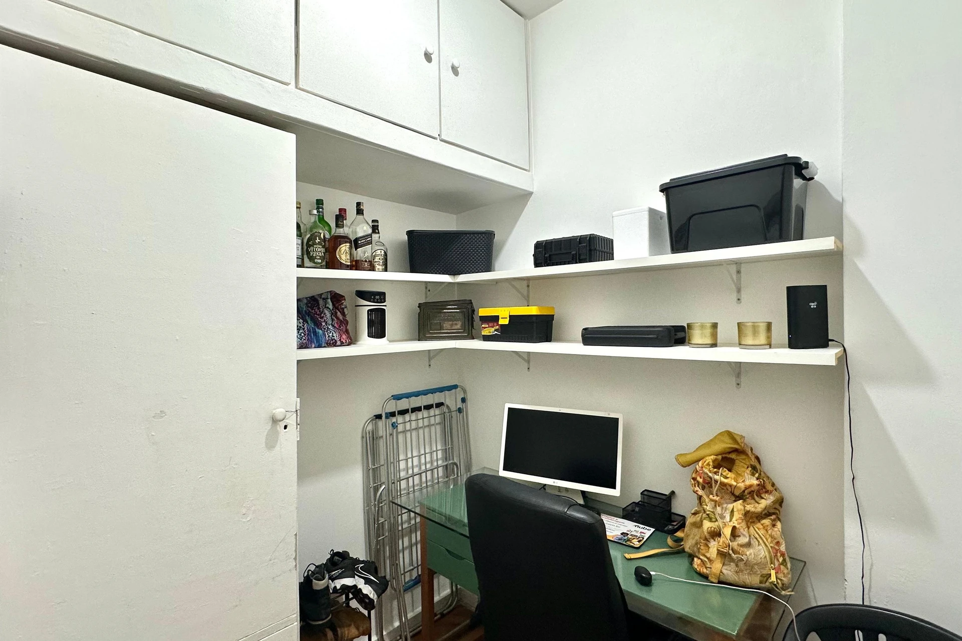 75 m² apartment with a washing machine and a home office — photo 21