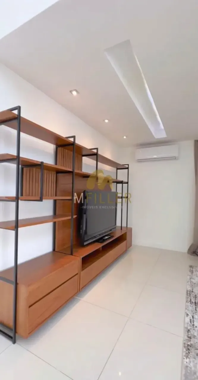 Unfurnished apartment with air conditioning and 5 bathrooms — photo 3