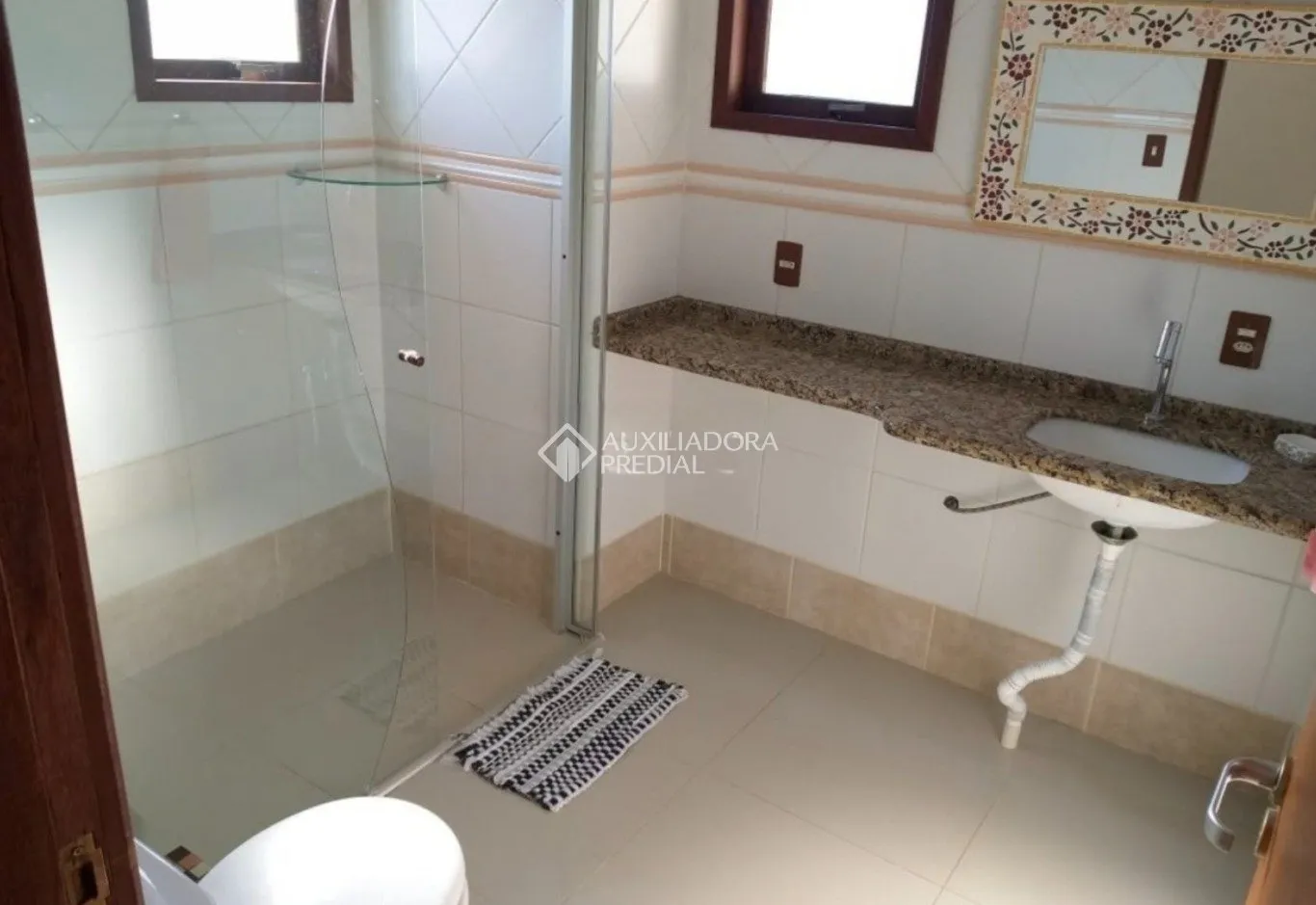 Casa amueblada de 415 m² con 6 dormitorios y 3 plazas — photo 14
