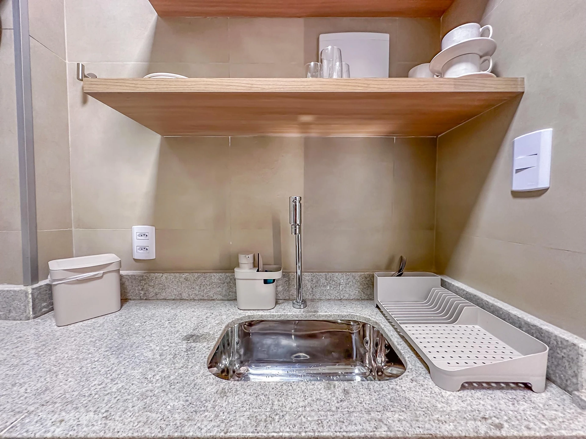 Furnished 45 m² apartment with 1 bedroom — photo 56