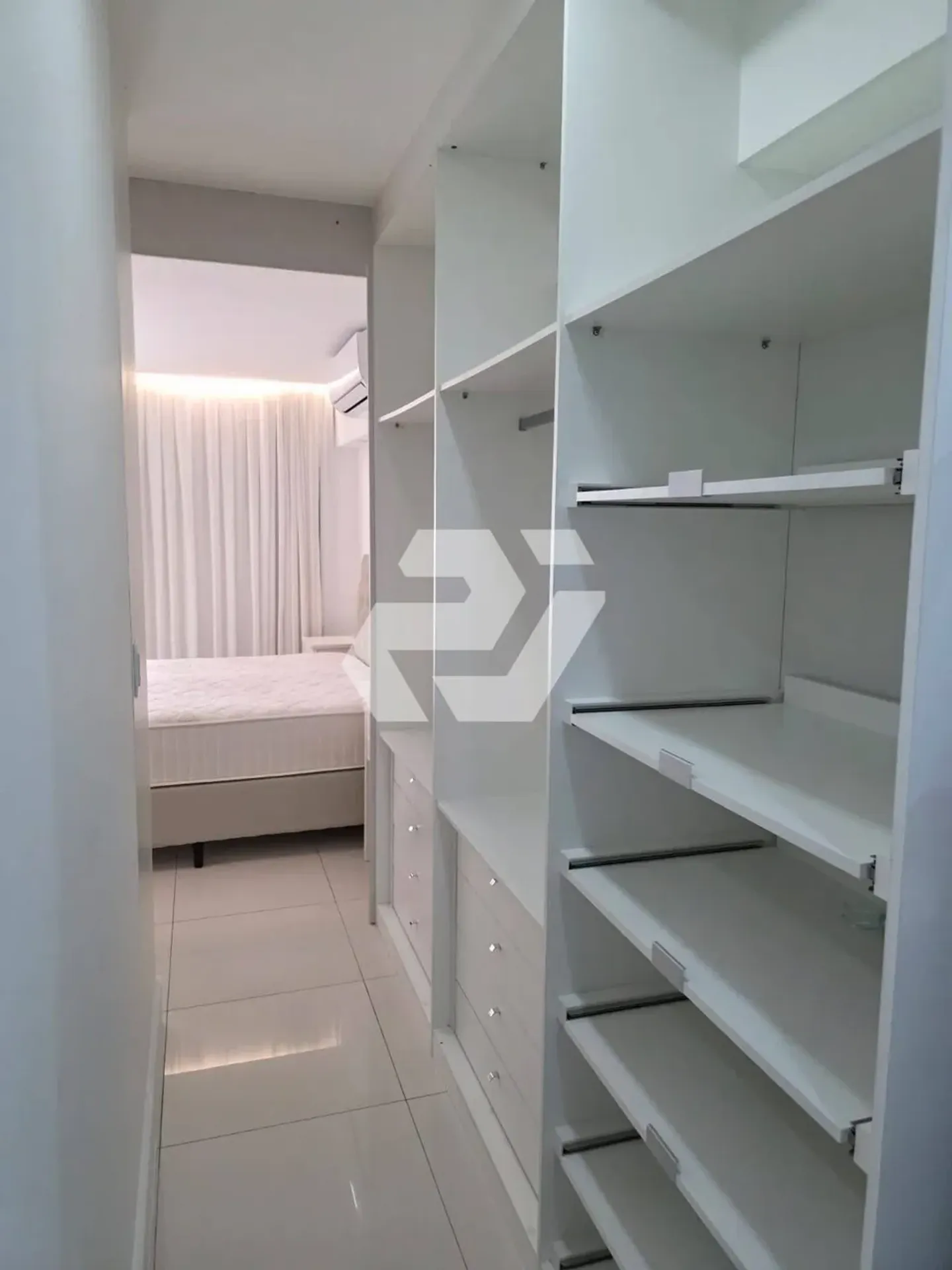 3-bedroom apartment with a private pool — photo 10