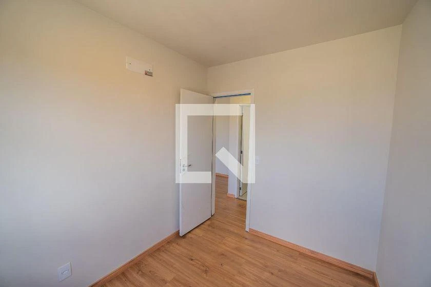 2-bedroom apartment in a building with a gym — photo 6