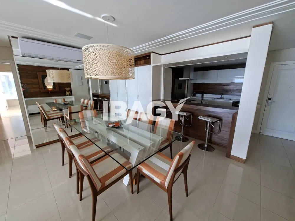 Apartamento amueblado de 4 dormitorios con 2 plazas — photo 17