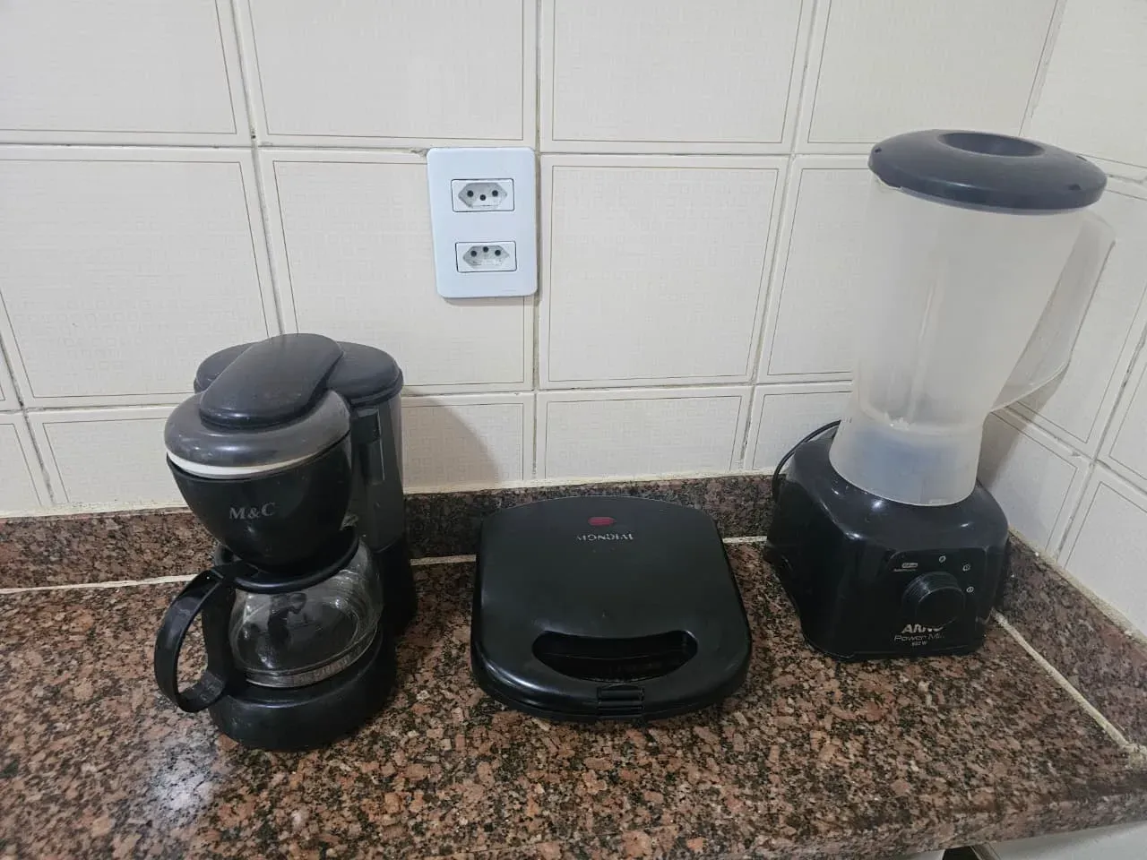 Furnished 2-bedroom apartment with a gas mini-kitchen — photo 24