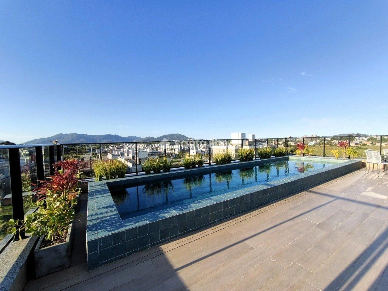 Furnished apartment, 39 m², with floor-to-ceiling windows — photo 14
