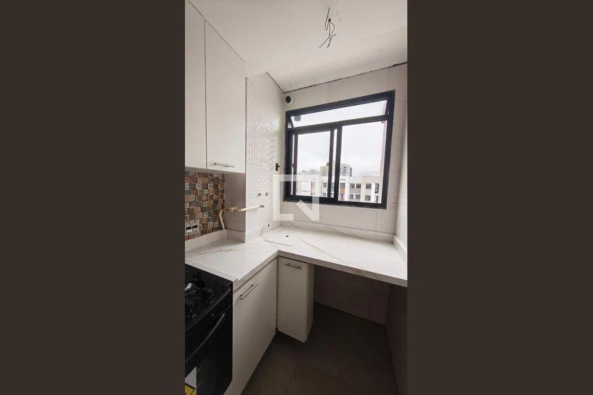 Apartamento de 2 quartos em condomínio com academia — photo 16