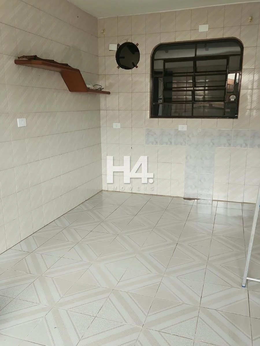 2-bedroom house with a washing machine in Curitiba — photo 7
