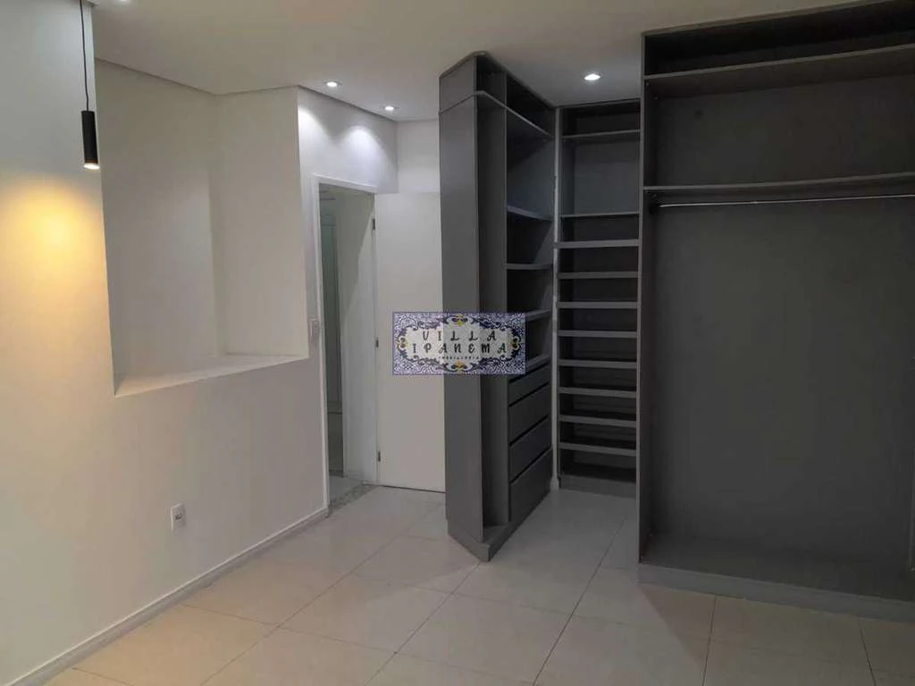 Duplex penthouse 210 m² with 3 en-suite suites — photo 14