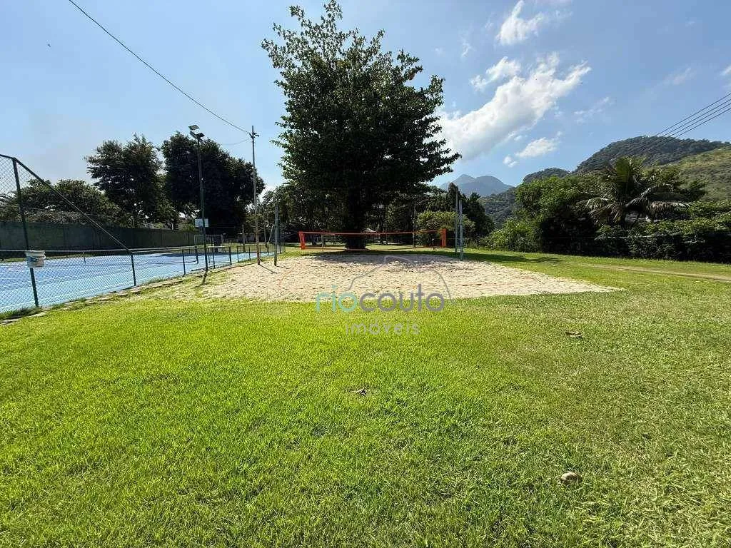 Casa com 5 quartos, 990 m² e 2 vagas, perto das janelas — photo 63