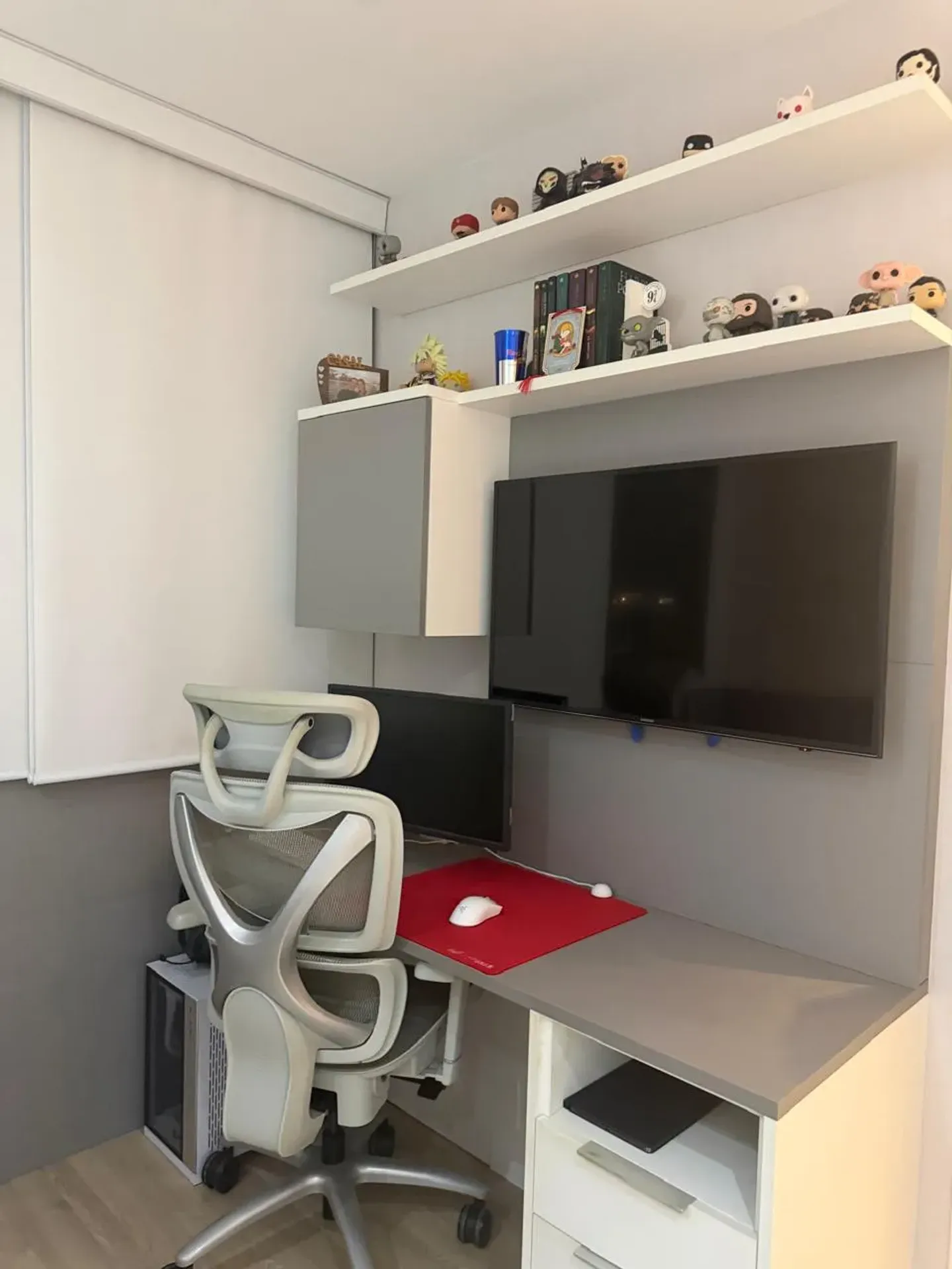 4-bedroom apartment in a building with a sauna — photo 16