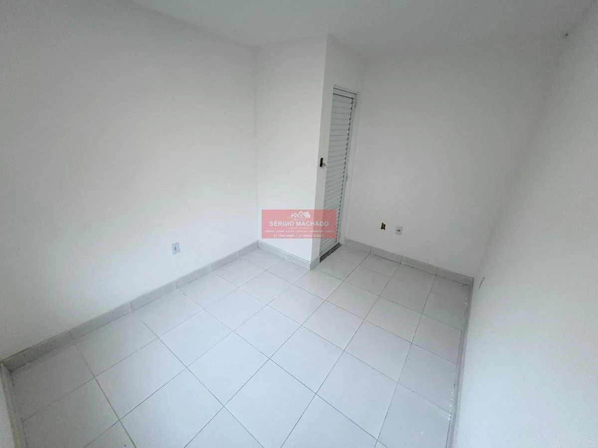 Casa duplex com 2 quartos e cozinha aberta com fogão — photo 14