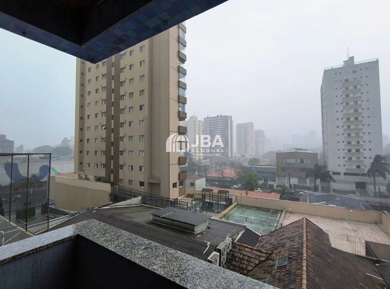 Apartment, 95 m², with wood or laminate floors