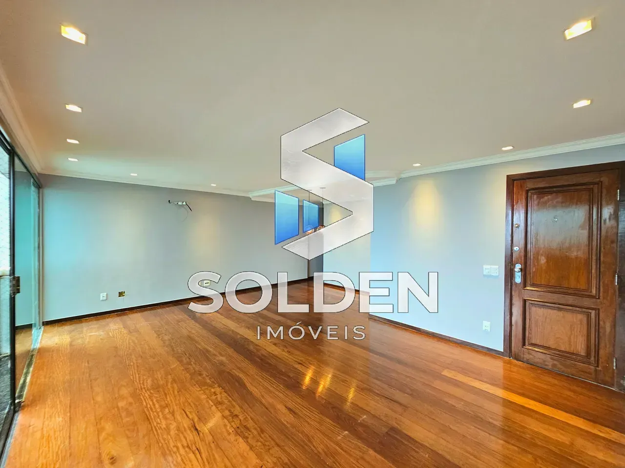 3-bedroom apartment with glass-enclosed balcony and 4 baths — photo 8
