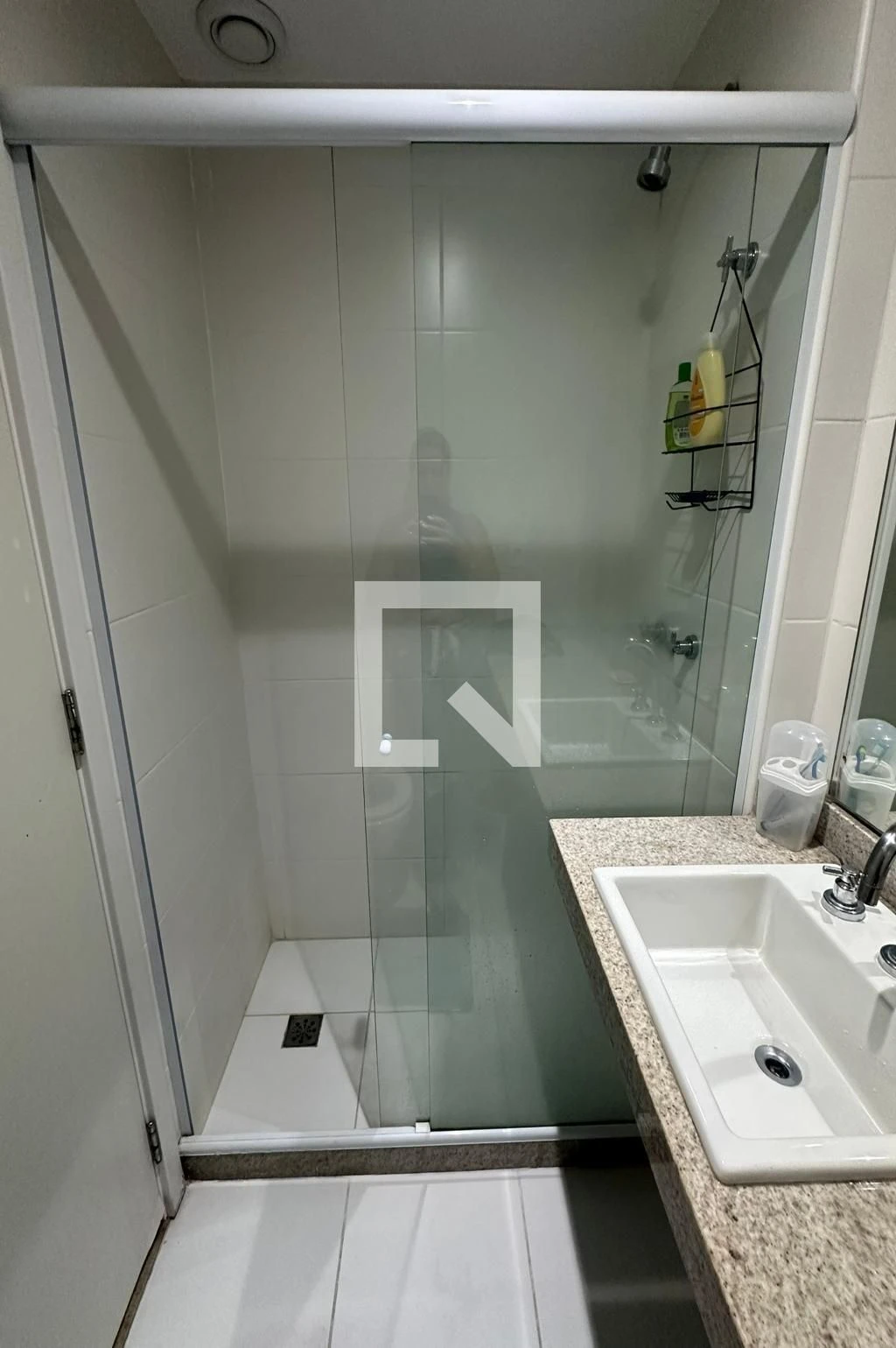 Apartamento mobiliado com 2 quartos e varanda — photo 43