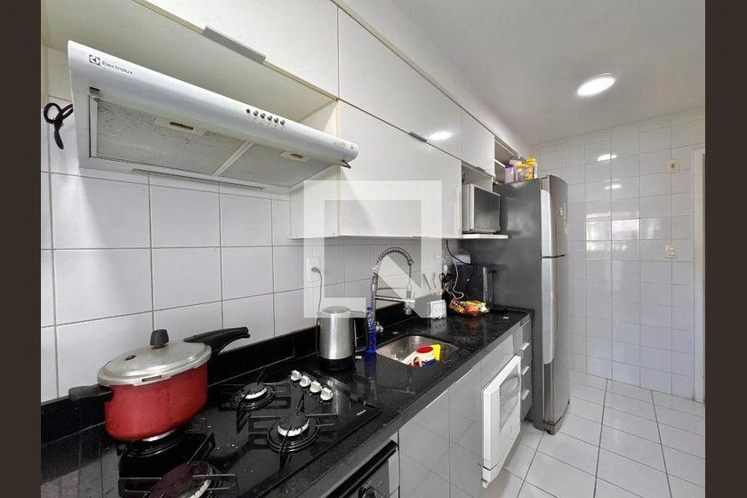 Rental apartment with 3 bedrooms, balcony 94 m² — photo 34