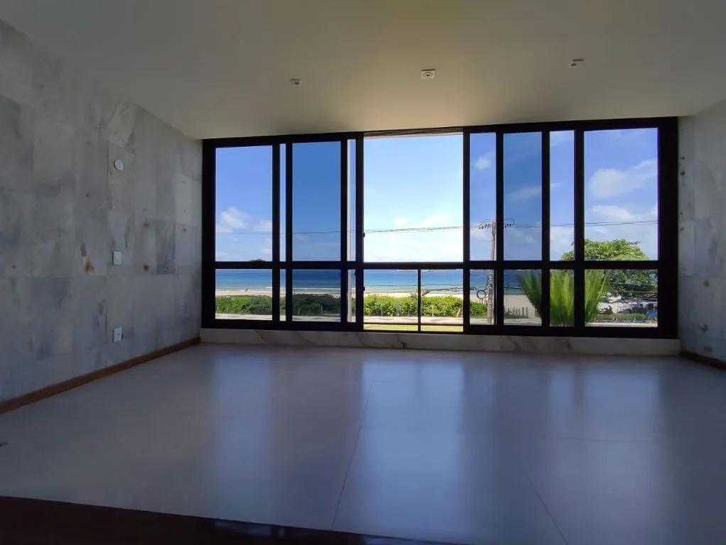 3-bedroom apartment with separate kitchen, 210 m² — photo 28