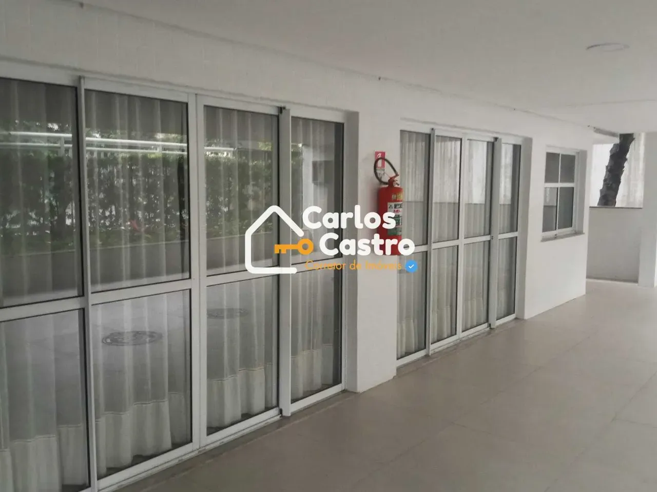 Apartment with 4 bedrooms and a gas kitchen — photo 33