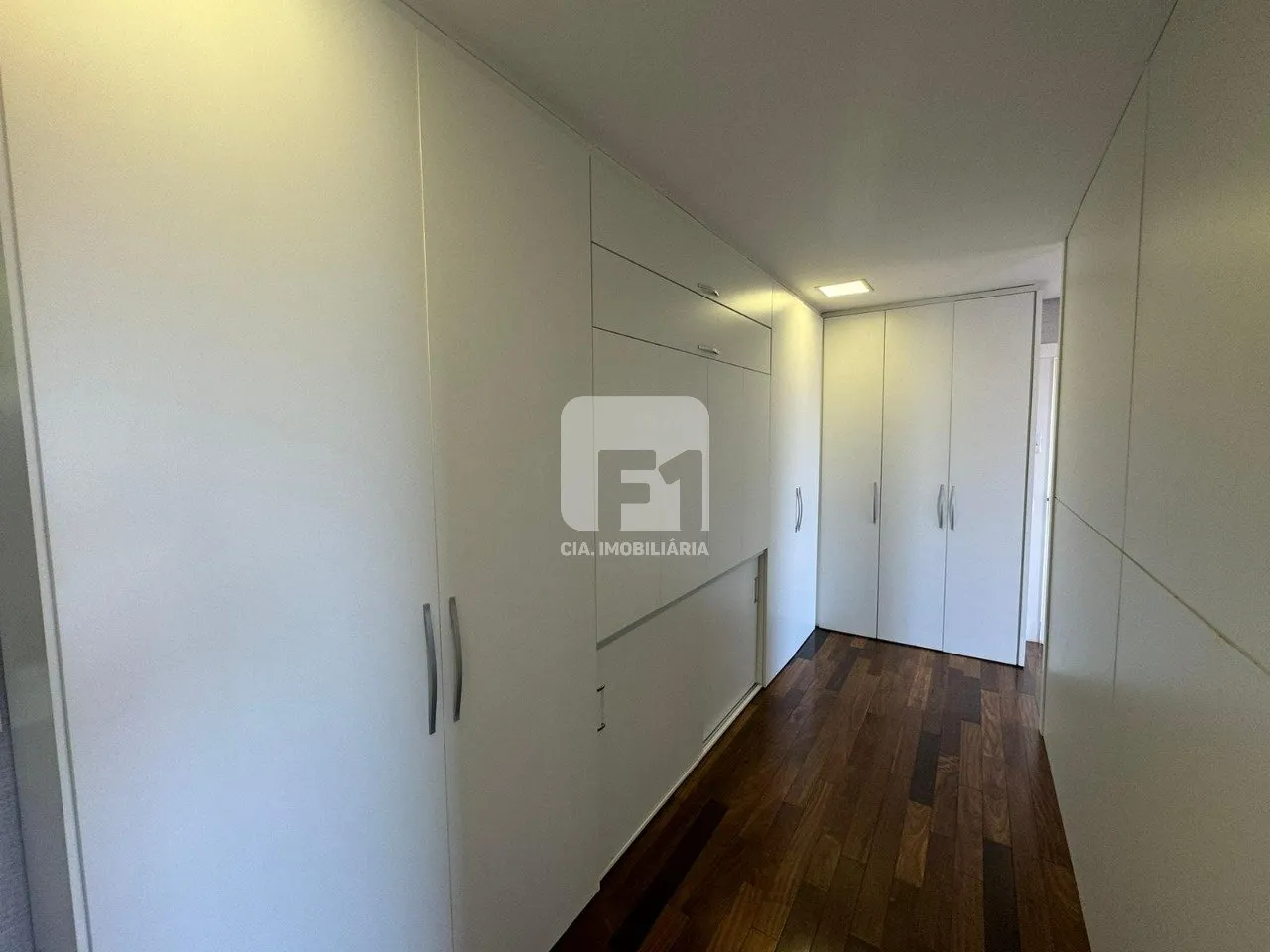 Furnished house with 7 bedrooms and a real desk — photo 56