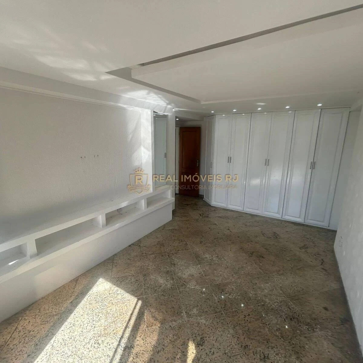 Duplex penthouse 360 m² with 3 en-suite bedrooms — photo 5