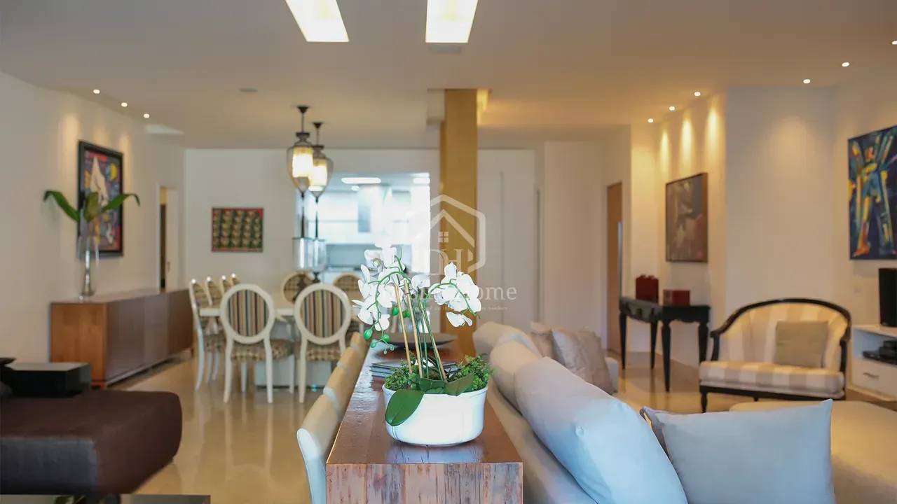 Furnished apartment with 4 bedrooms and 287 m² — photo 15