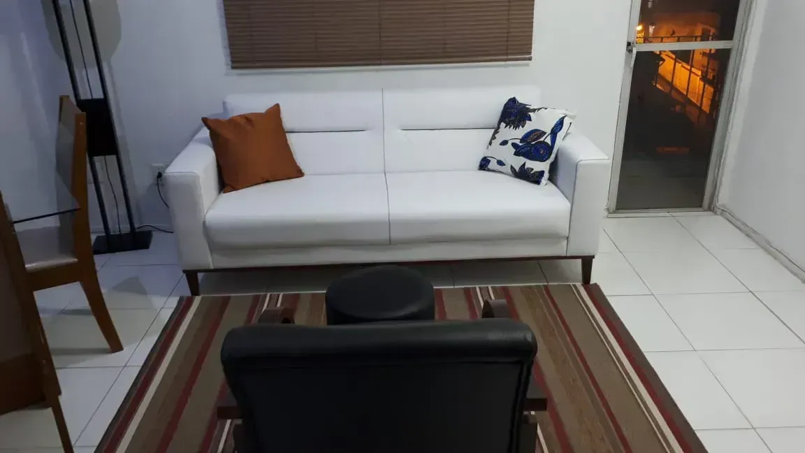 Apartamento de 1 quarto de 44 m² no 4º andar com garagem — photo 2