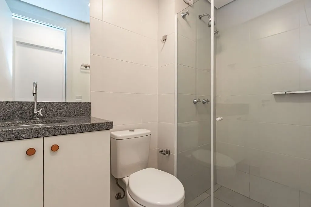 Мебльована квартира 60 м² з 2 спальнями та сюїтом — photo 9
