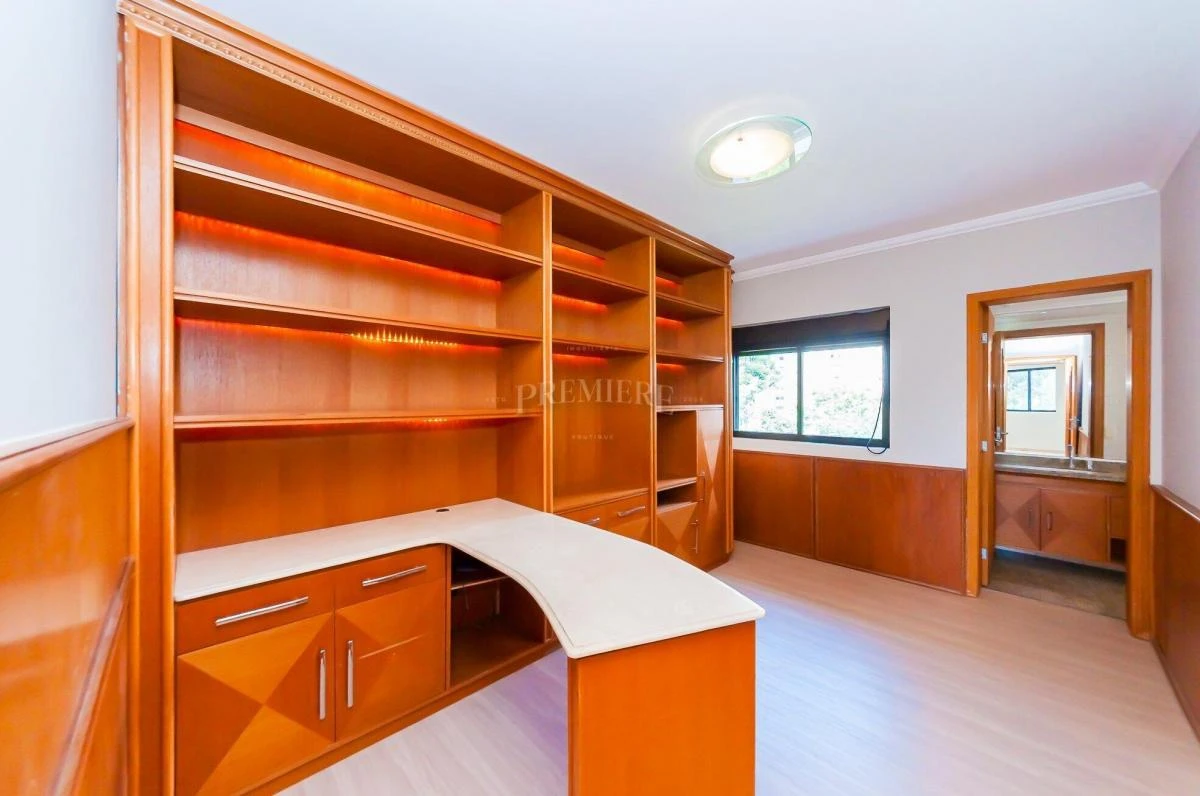 Балкон с грилем и 4 спальни: квартира 322 м² — photo 10