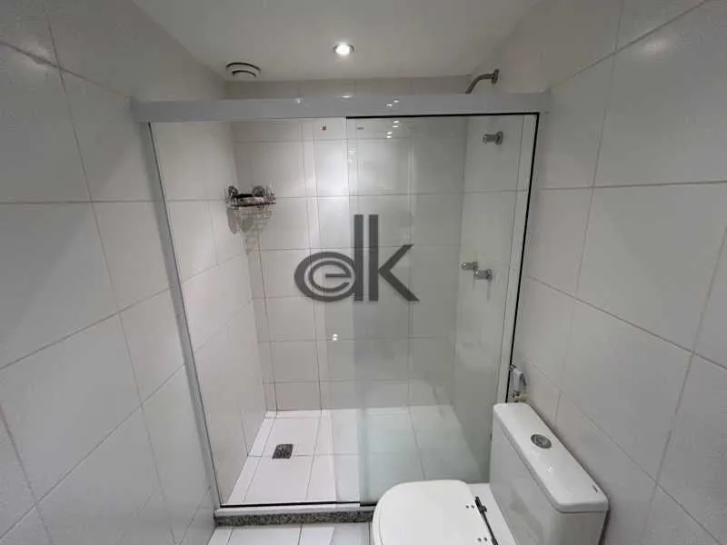 Apartamento com 1 quarto e 2 banheiros e vaga — photo 8