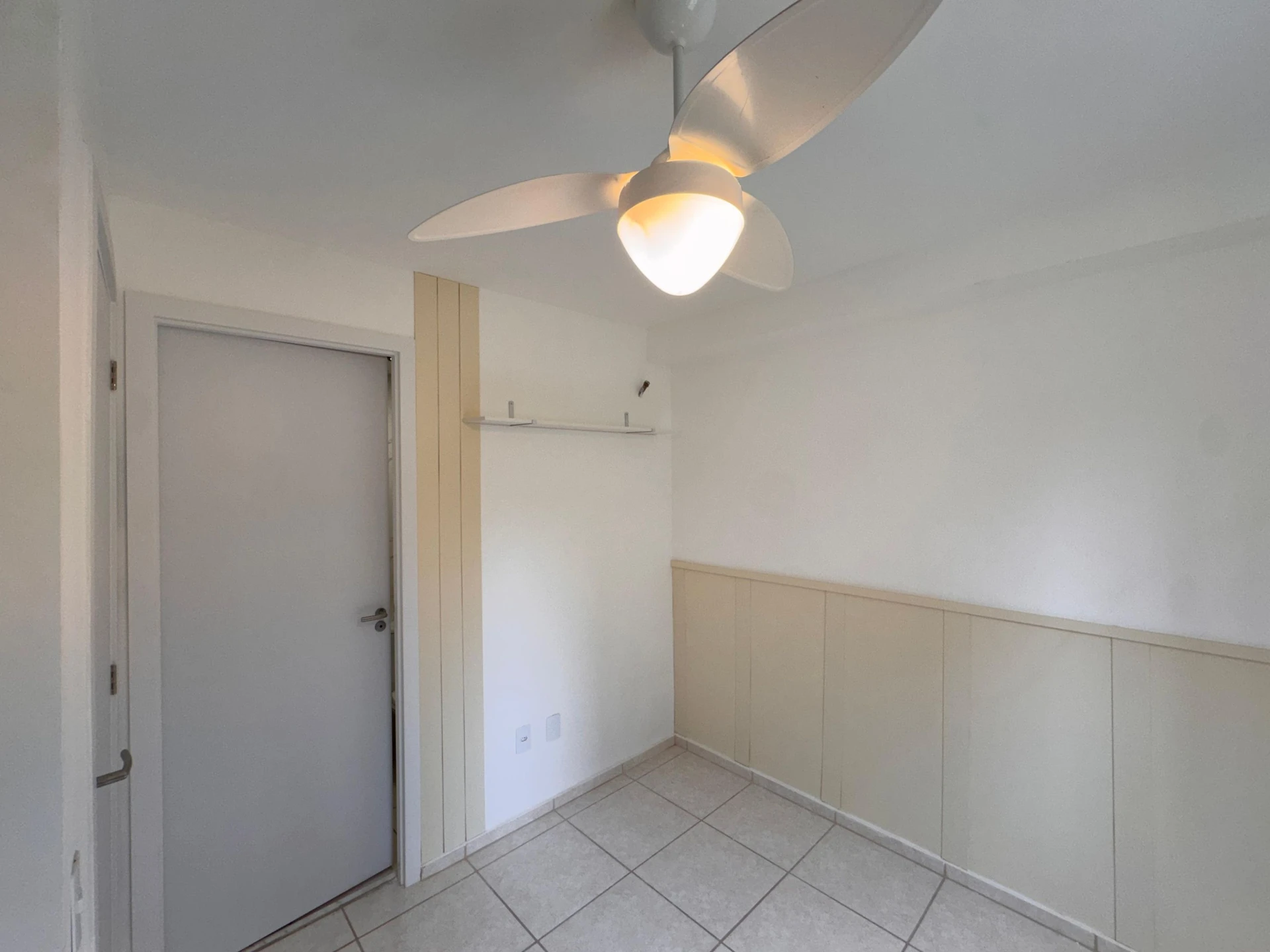 Washing machine in a 3-bedroom apartment, 80 m² — photo 6