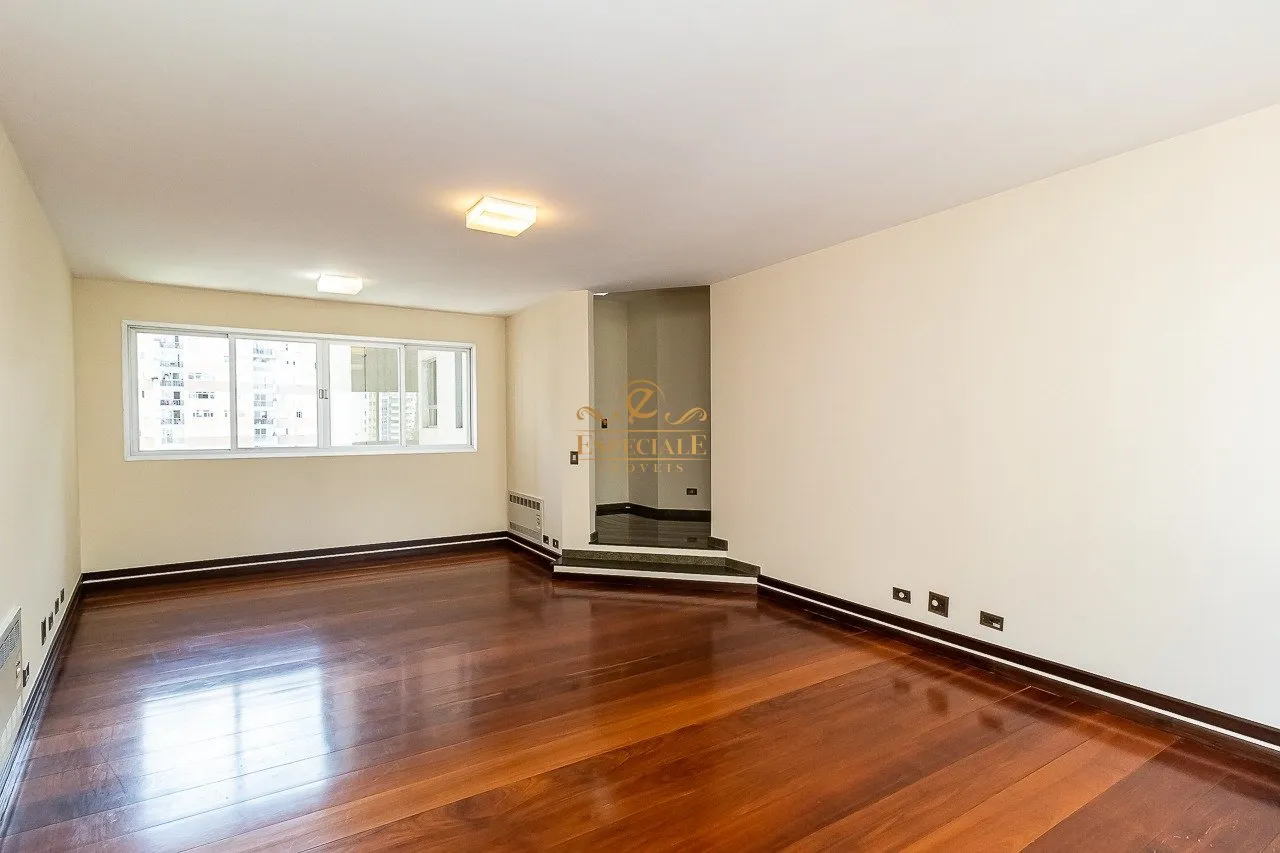 Apartamento de 379 m² com 4 quartos e 2 vagas — photo 6