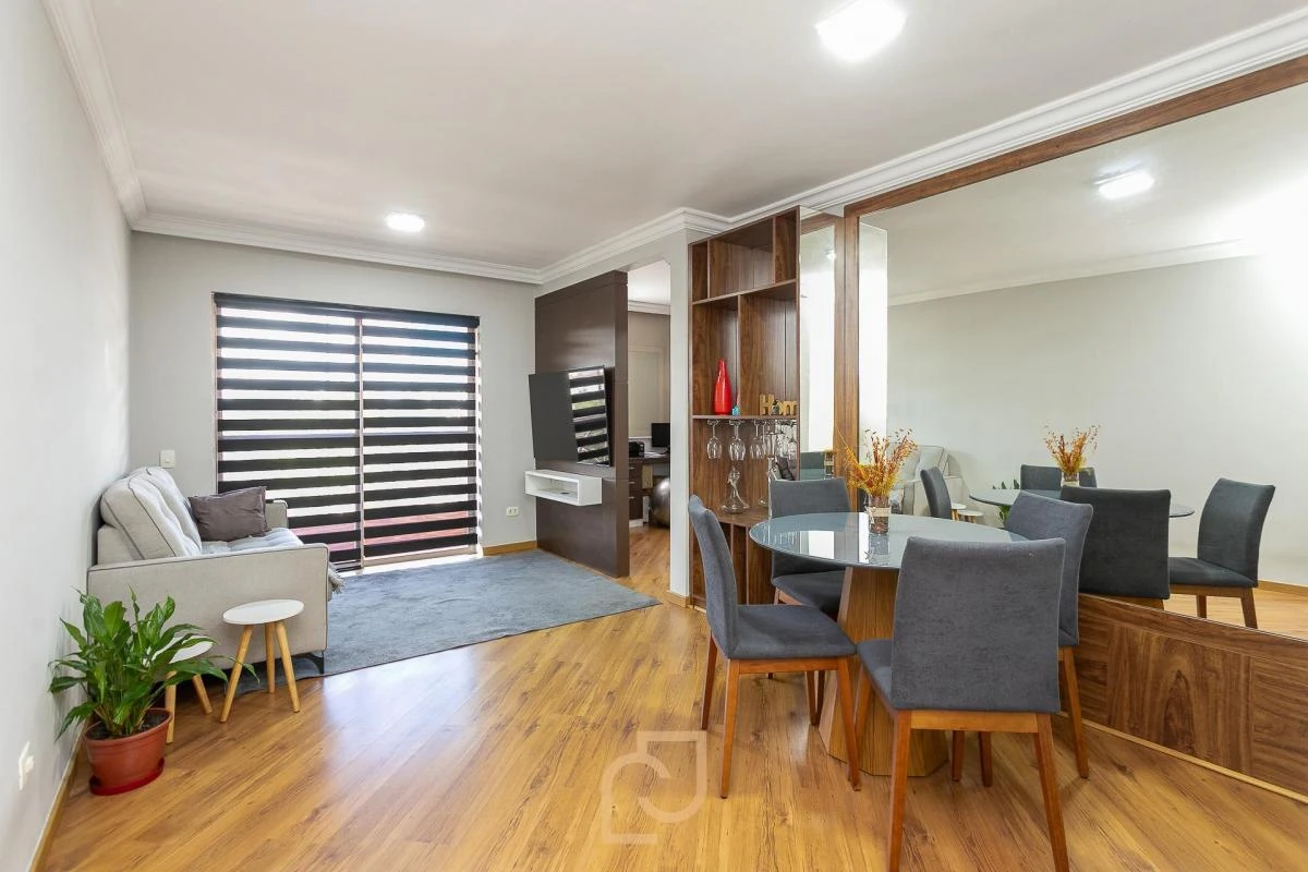 Furnished apartment with 3 bedrooms and an en-suite