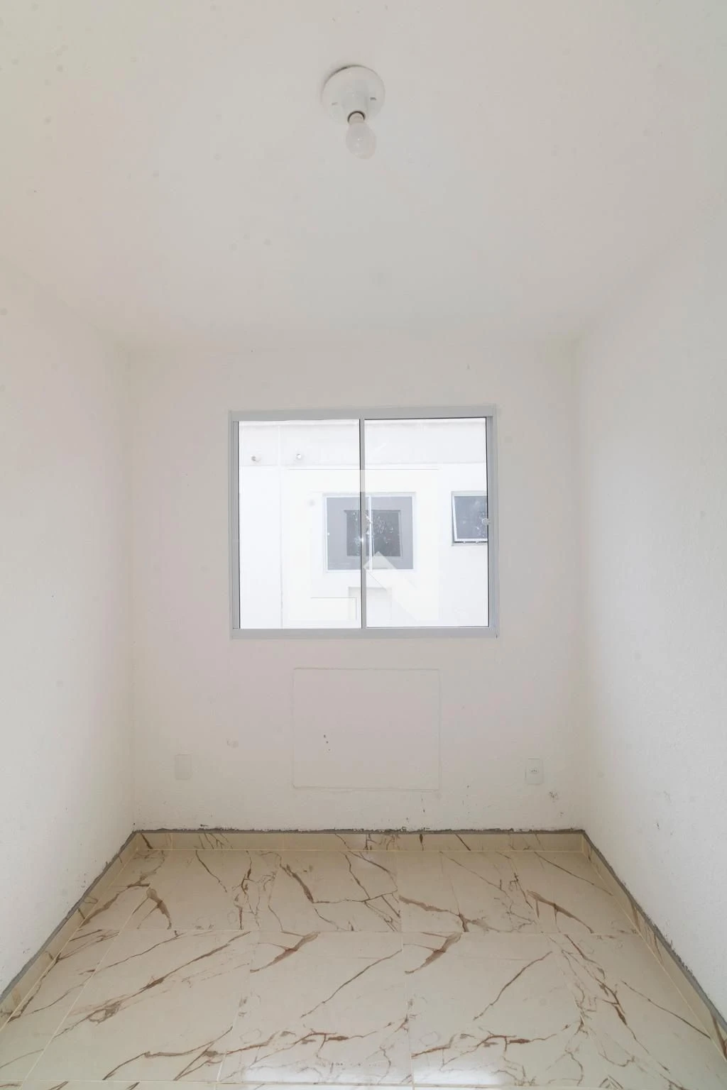 Apartamento com 2 quartos e área de serviço com tanque — photo 35