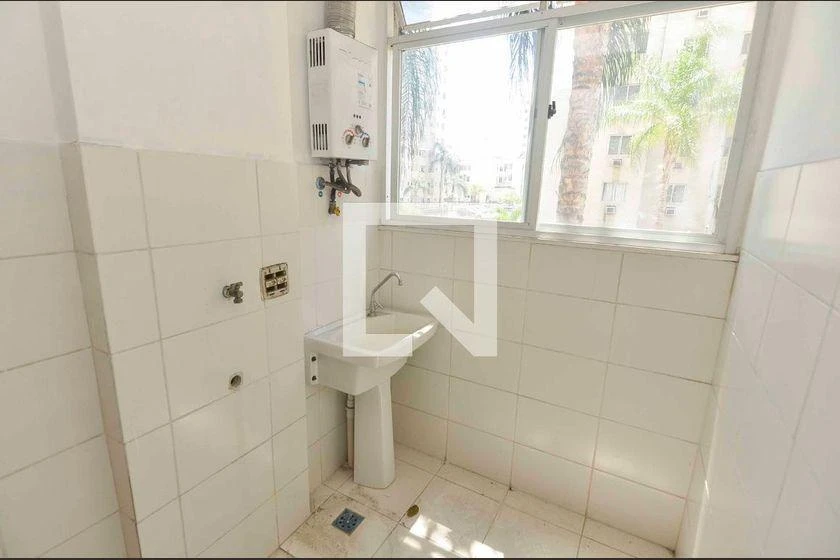 Apartamento de 2 quartos em condomínio com piscina — photo 20
